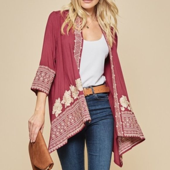 NWT Andree Embroidered Burgundy Kimono - Picture 2 of 6